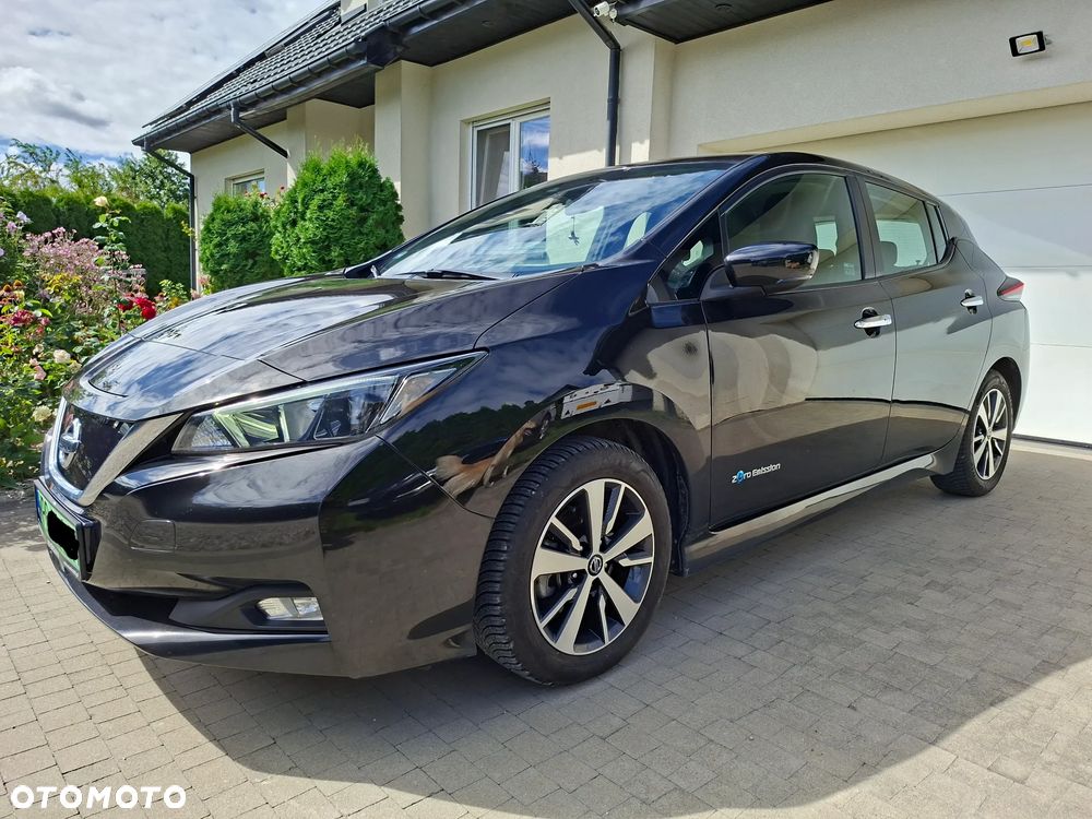 Nissan Leaf 40kWh Acenta (6.6 kW) - 1