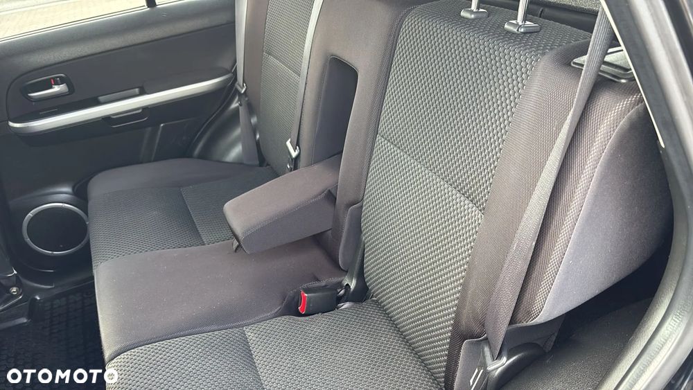 Suzuki Grand Vitara 1.9 DDiS Comfort DPF - 16