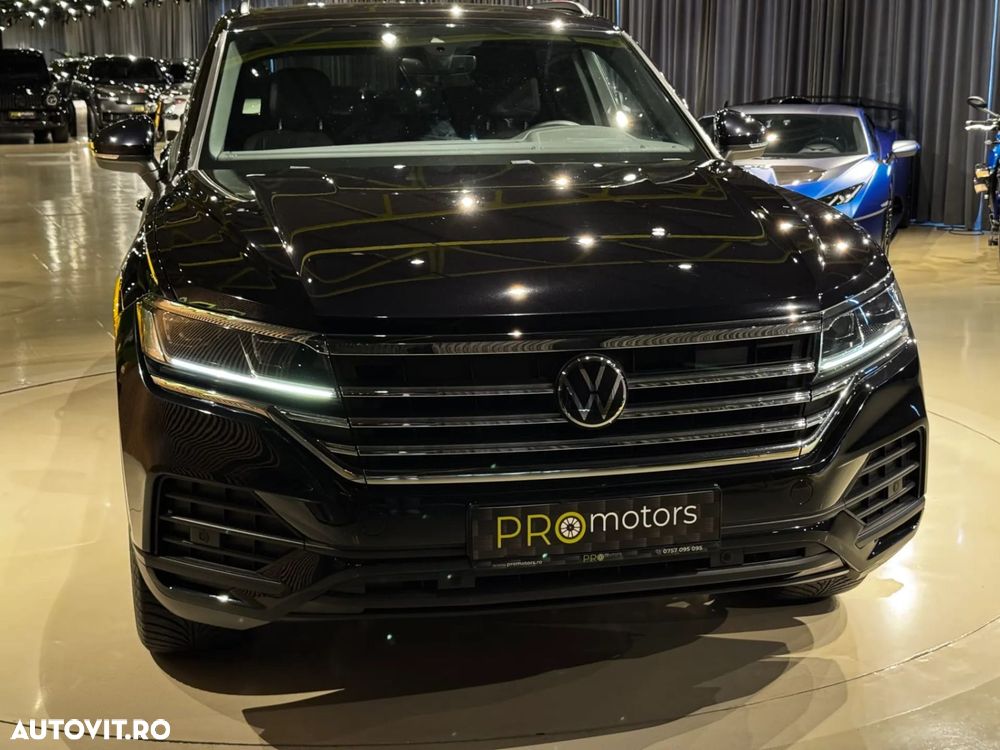 Volkswagen Touareg - 12
