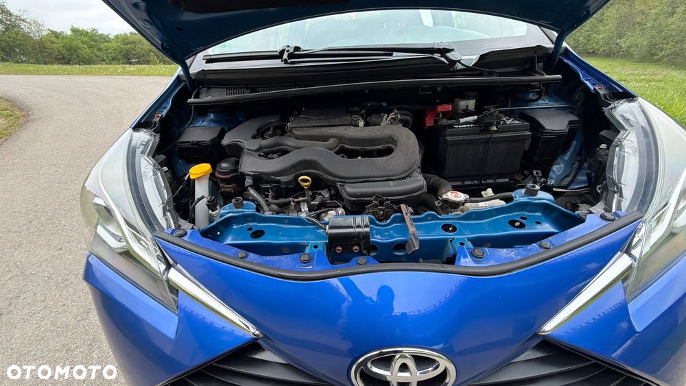 Toyota Yaris 1.0 VVT-i - 16