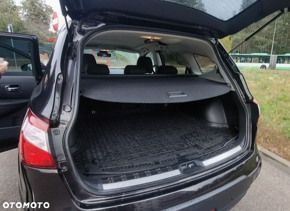 Nissan Qashqai+2 2.0 360 - 9