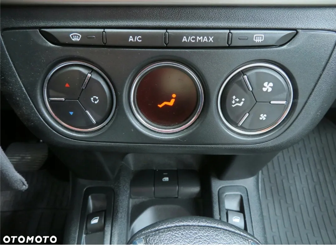 Citroën C-Elysée 1.6 VTi Shine EAT6 - 11