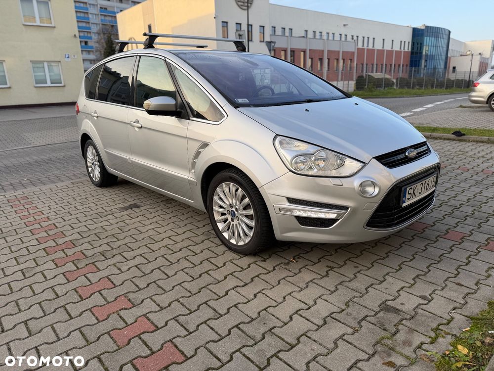 Ford S-Max 2.0 TDCi DPF Titanium - 13