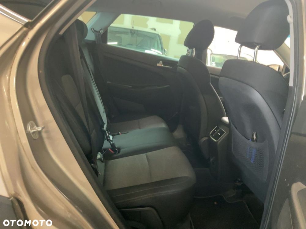 Hyundai Tucson blue 1.6 CRDi 2WD Style - 8