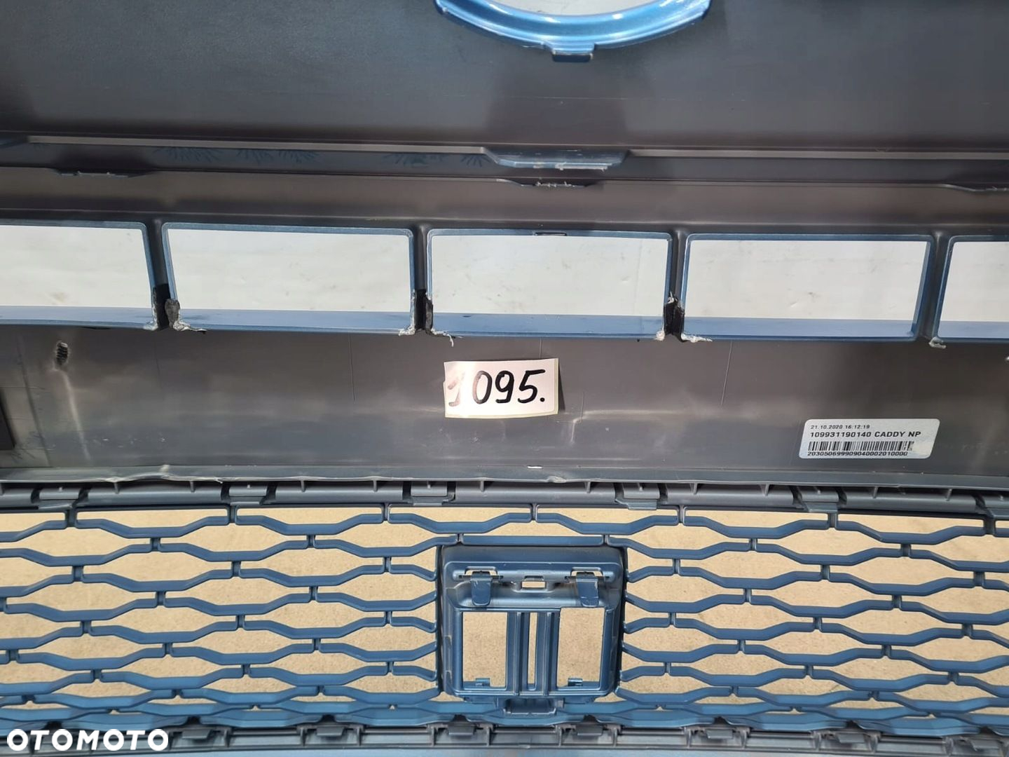 VW CADDY IV 4 V 5 2K7 ZDERZAK PRZÓD PRZEDNI 2020- PDC - 7