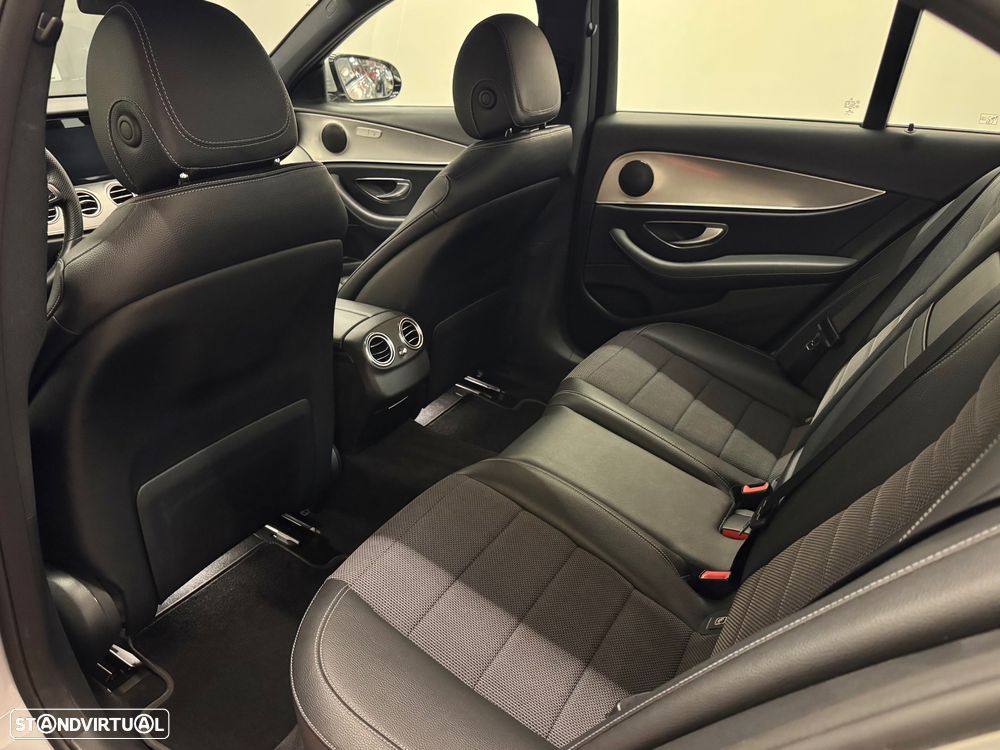 Mercedes-Benz E 220 d Avantgarde+ - 32