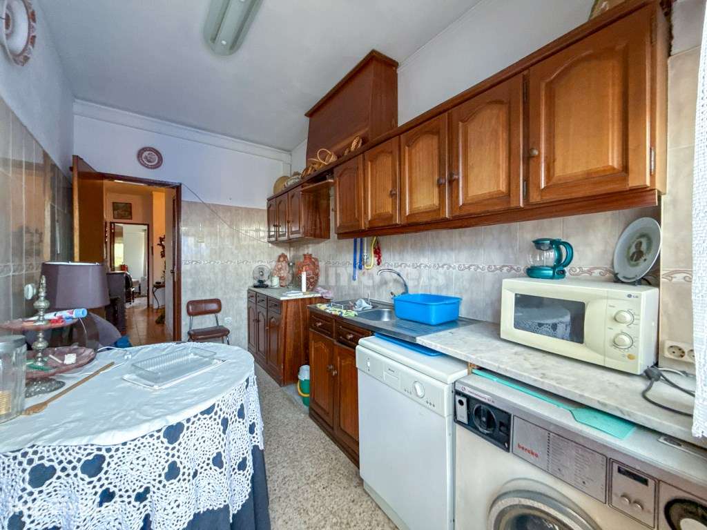 Apartamento T2 com sótão, na zona verde da cidade - Grande imagem: 4/31
