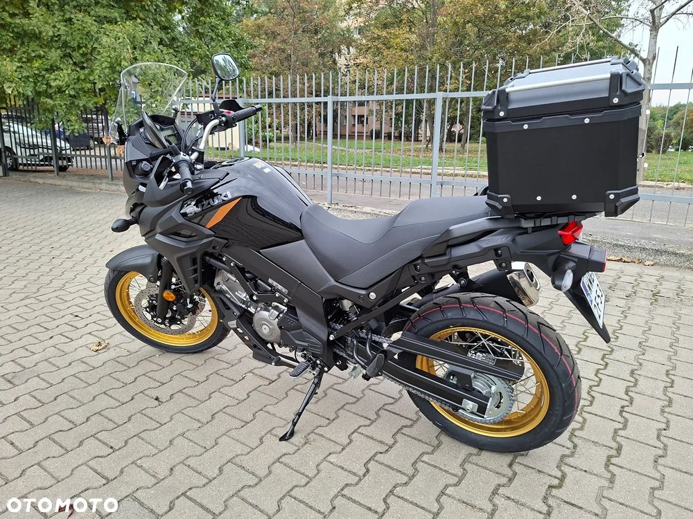 Suzuki V-STROM - 5