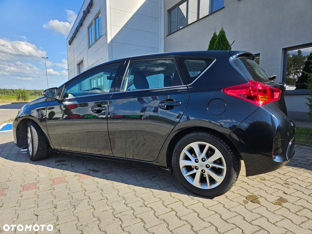 Toyota Auris 1.4 D-4D Premium - 13