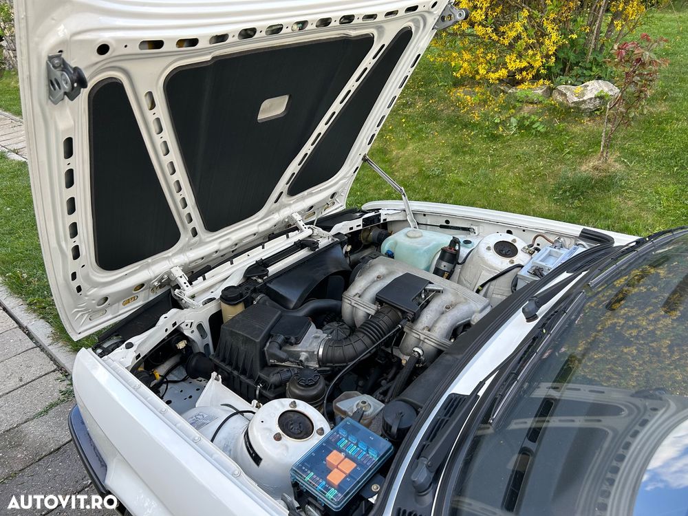 BMW Seria 3 1988 photo 3
