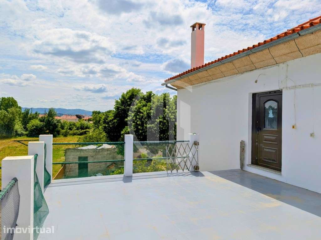 T3 com terraço e sótão - O equilíbrio perfeito entre espaço e conforto - Grande imagem: 2/22
