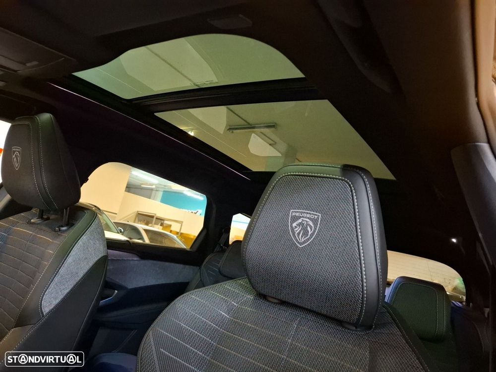 Peugeot 5008 1.6 Plug-in Hybrid Allure e-DCS7 - 27