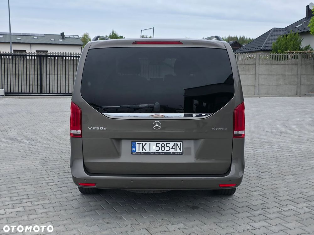 Mercedes-Benz Klasa V 250 d 4-Matic Avantgarde 7G-Tronic (długi) - 17