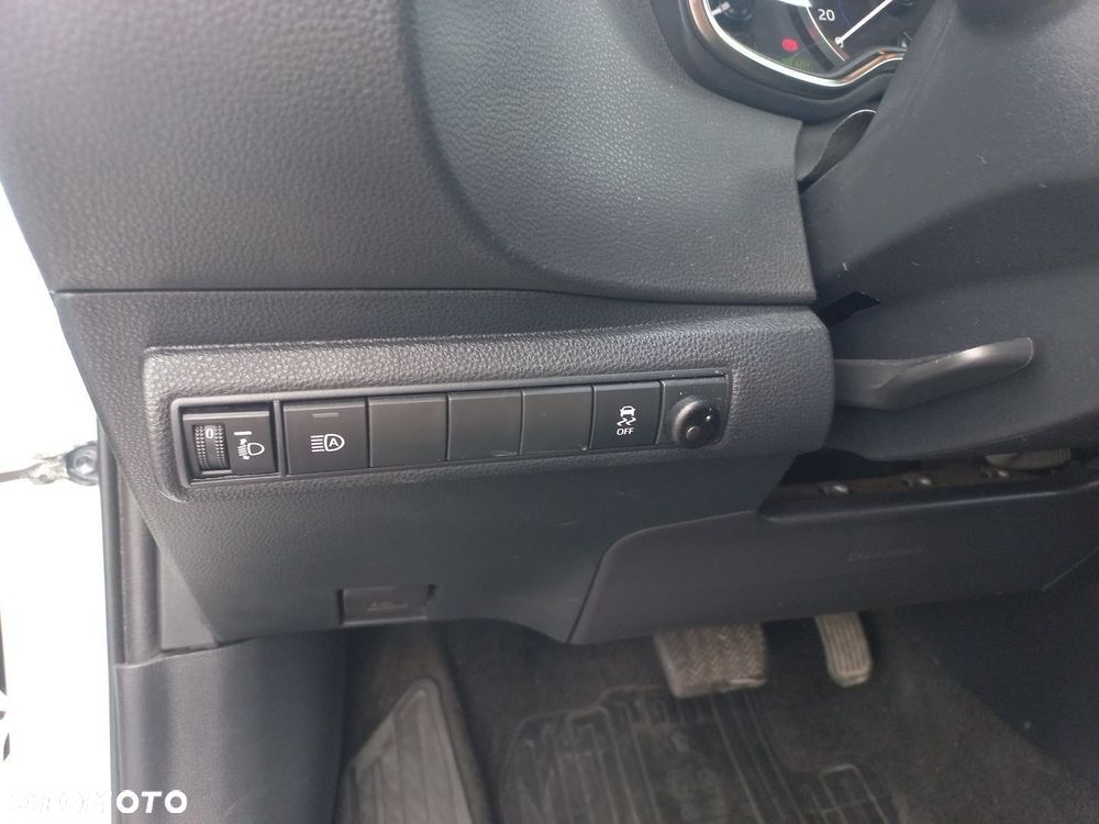 Toyota Corolla 1.8 Hybrid Comfort - 17