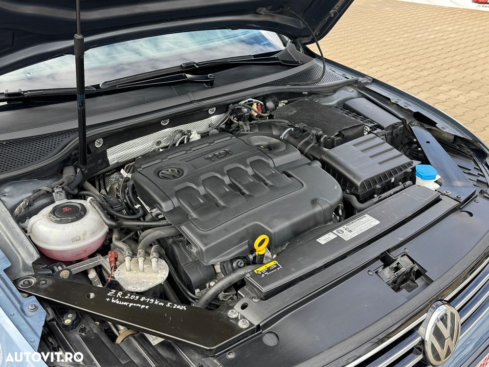 Volkswagen Passat - 26
