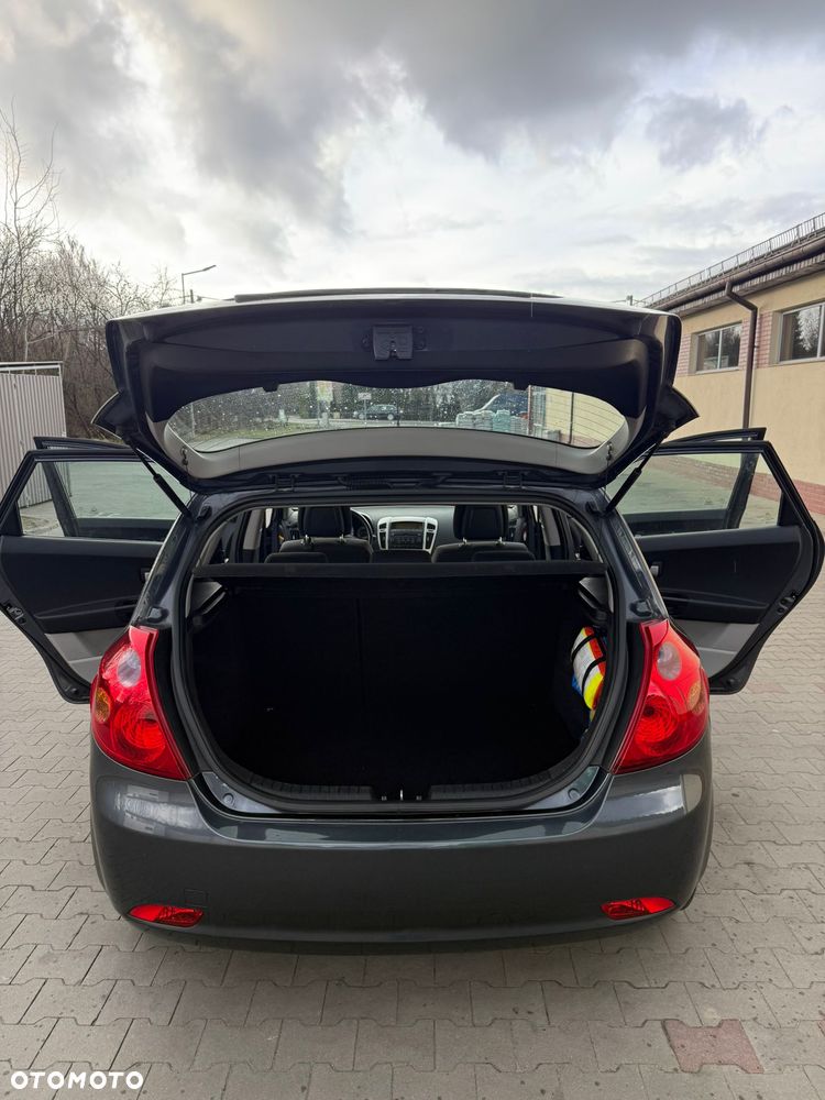 Kia Ceed 1.6 Crdi Optimum + - 8