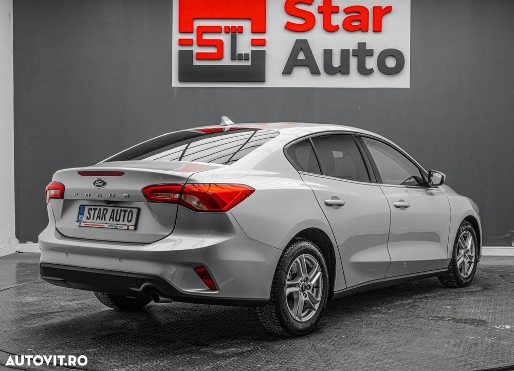 Ford Focus 1.0 EcoBoost Titanium - 7