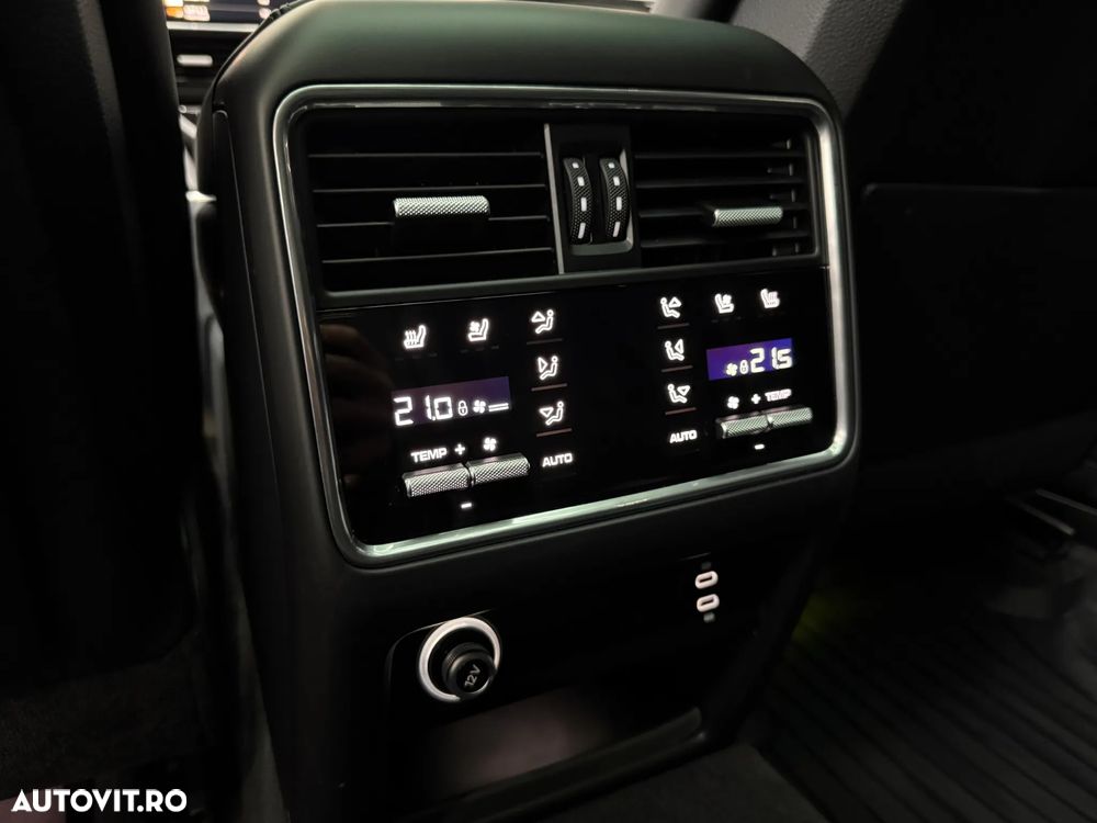 Porsche Cayenne Turbo S E-Hybrid Tiptronic S - 33