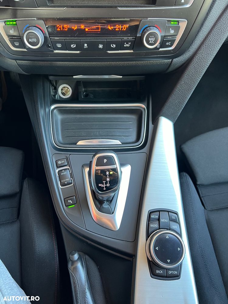 BMW Seria 5 520d xDrive AT - 18