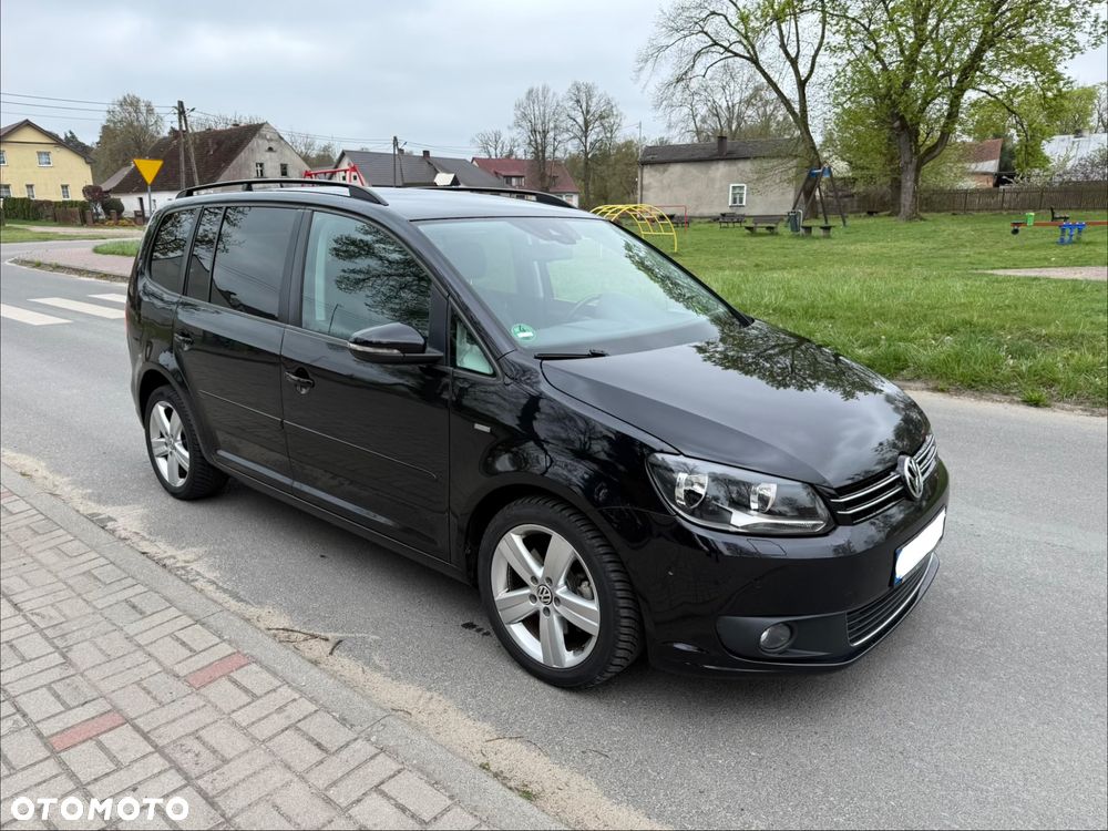 Volkswagen Touran 2.0 TDI DPF DSG MATCH - 9