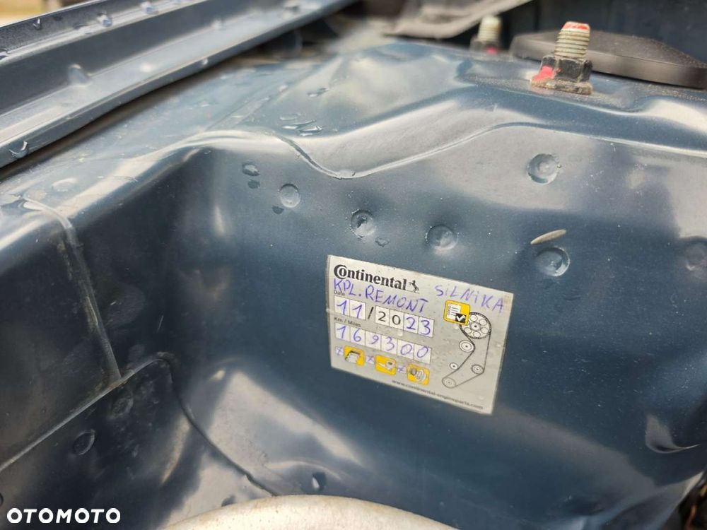 Kia Ceed - 28