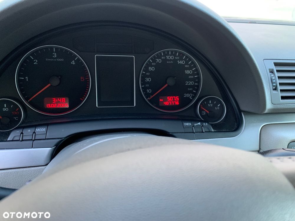 Audi A4 Limousine 2.0 TDI - 15