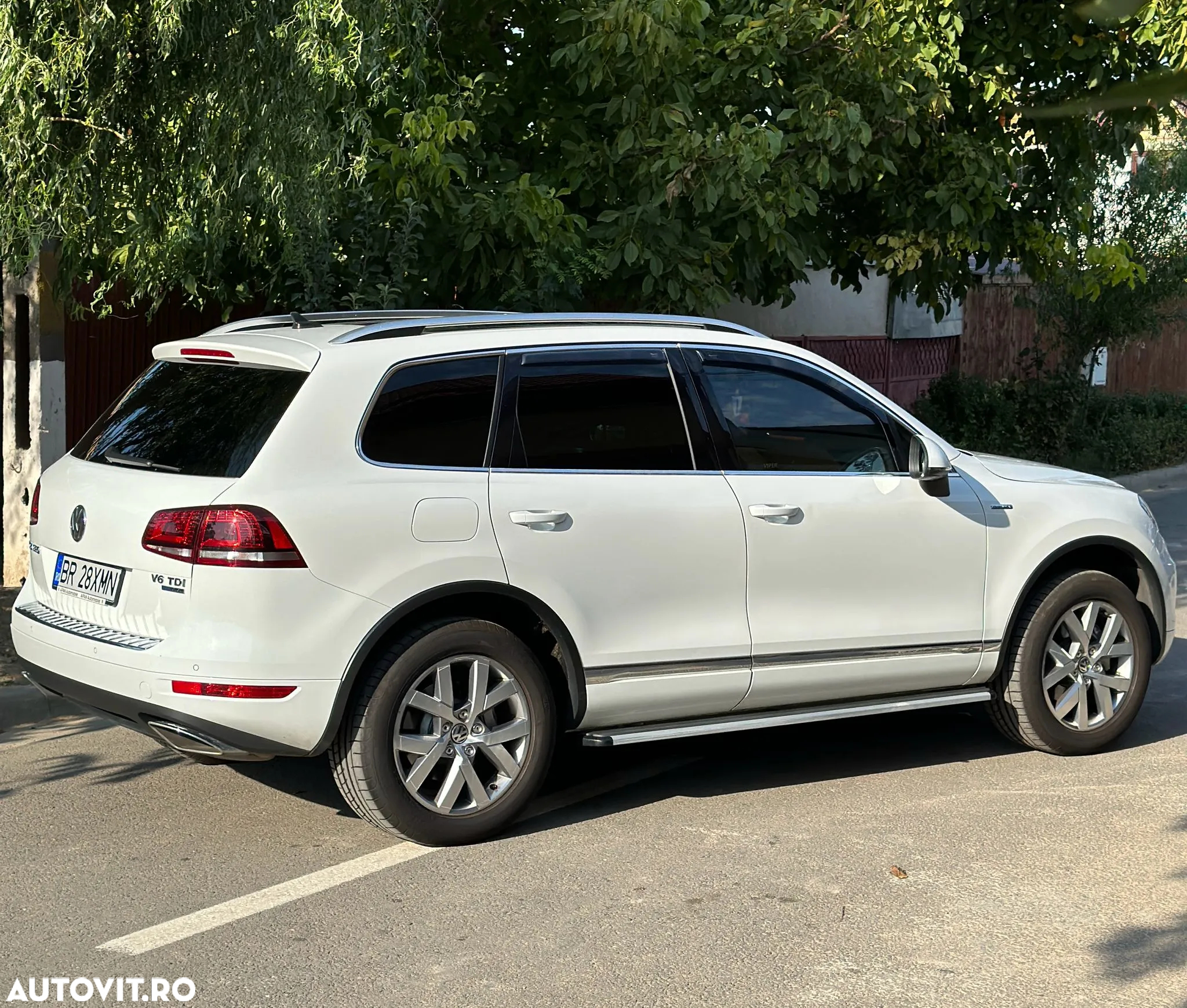 Volkswagen Touareg 3.0 V6 TDI BMT - 10