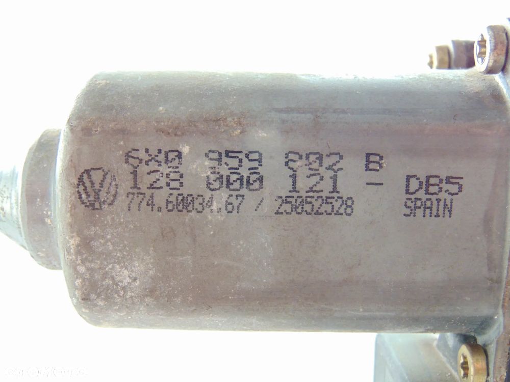 ORYGINAŁ silniczek podnośnik mechanizm szyby kierowcy lewy przód przedni 6X0959802B VW Volkswagen Lupo Seat Arosa 97-05r - 5