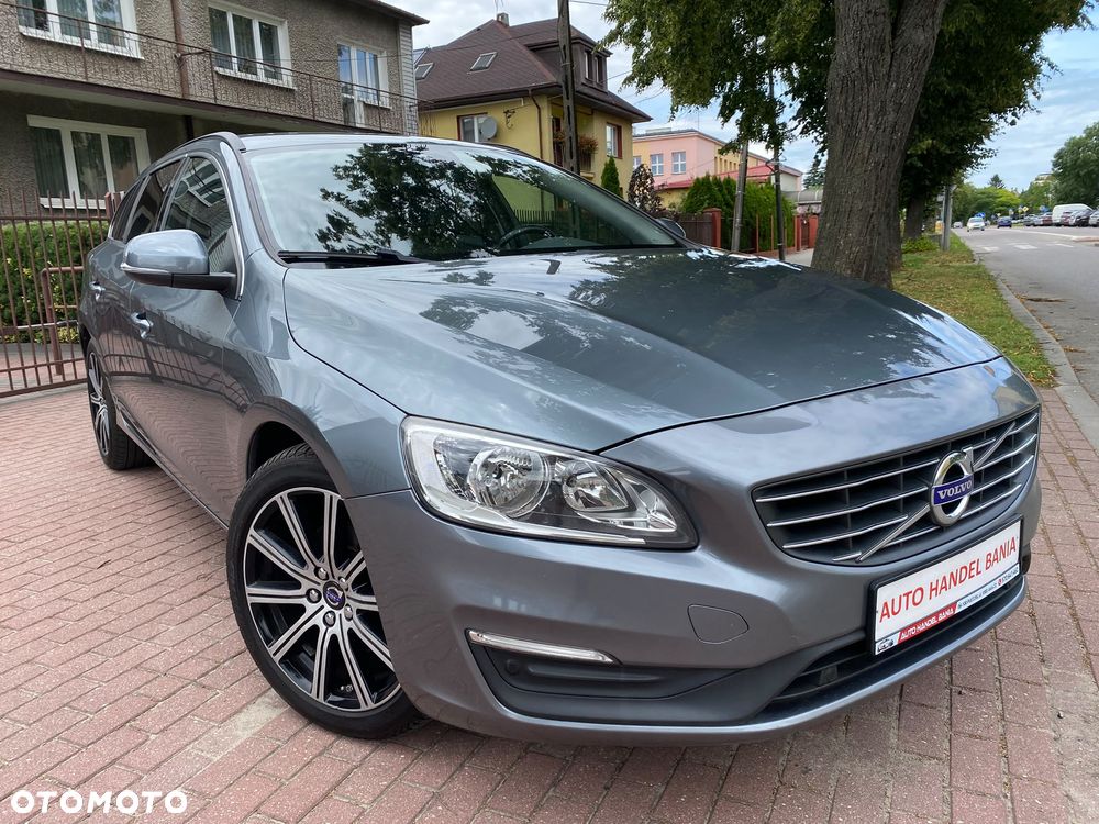 Volvo V60 D3 Drive-E Kinetic - 25