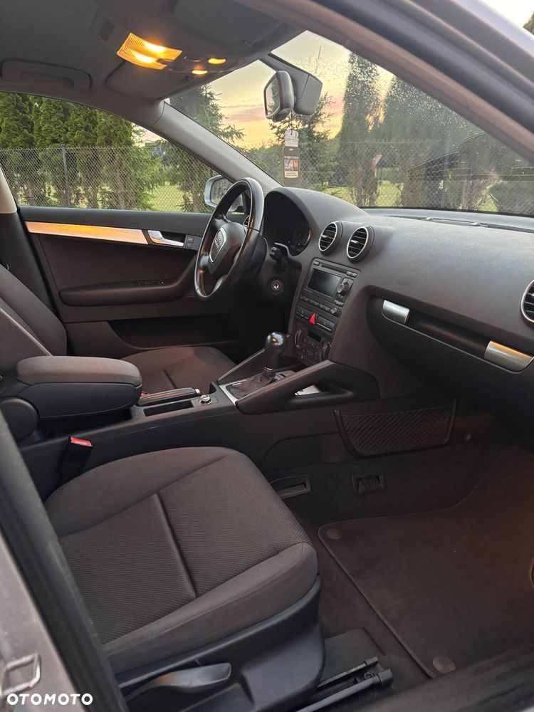 Audi A3 Sportback - 6