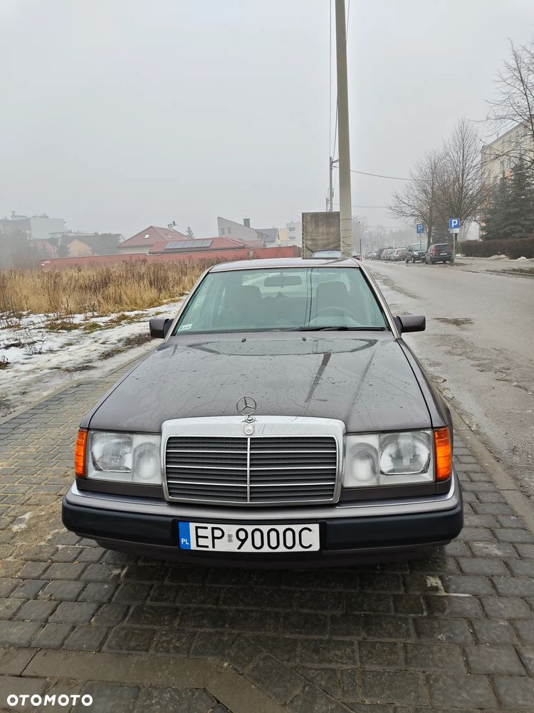 Mercedes-Benz W124 (1984-1993) - 7