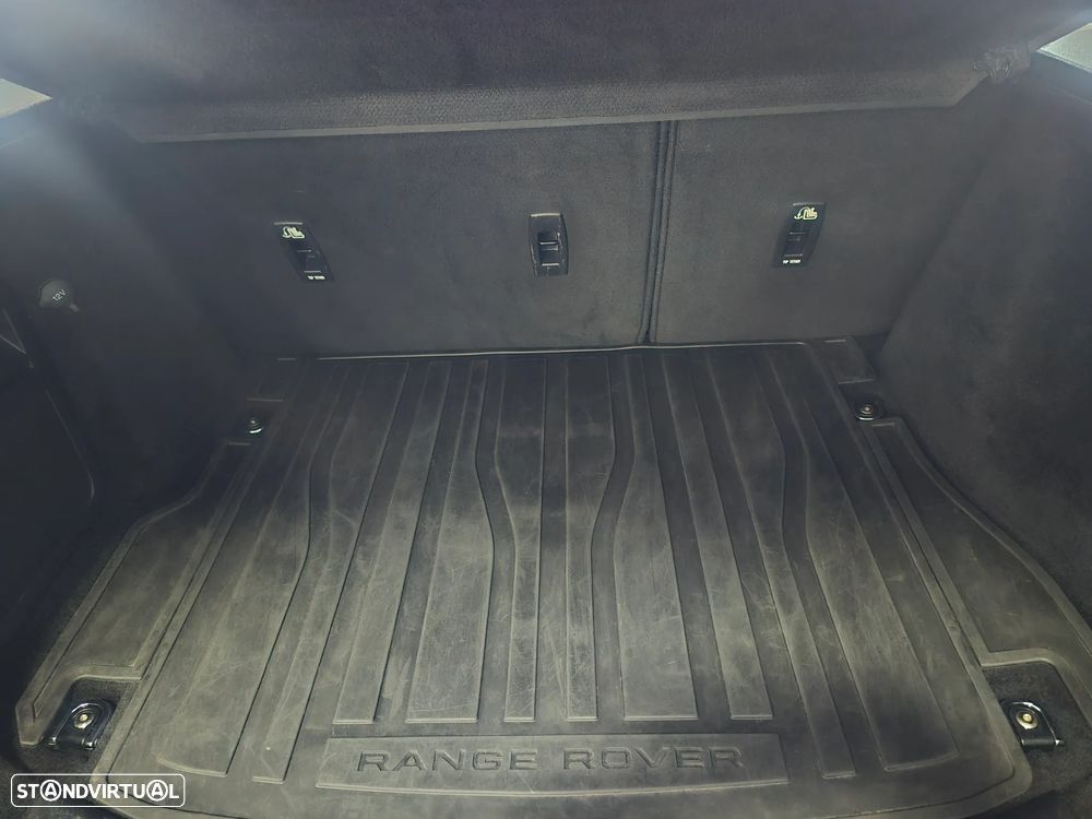 Land Rover Range Rover Evoque eD4 SE Dynamic — fotografia 16