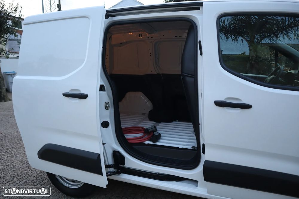 Toyota Proace City Electric - 13