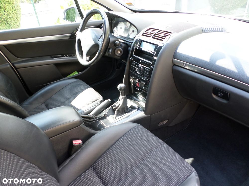 Peugeot 407 140 JBL - 15