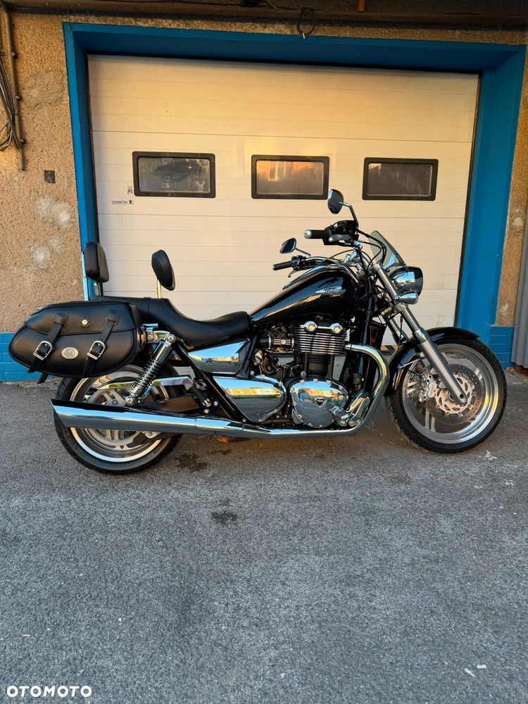 Triumph Thunderbird - 2