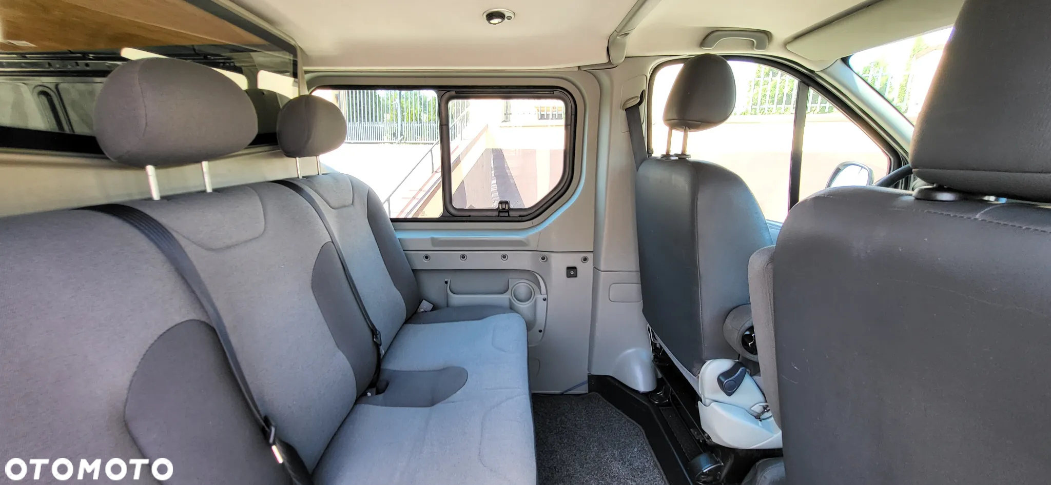 Renault Trafic - 11