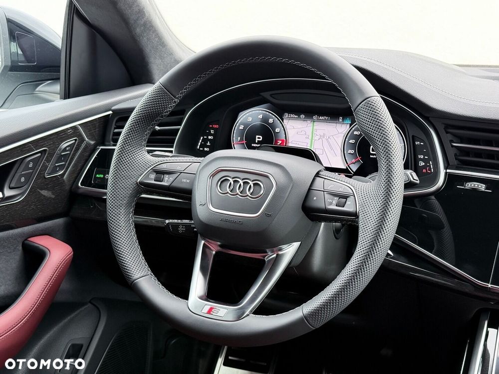 Audi SQ8 - 20