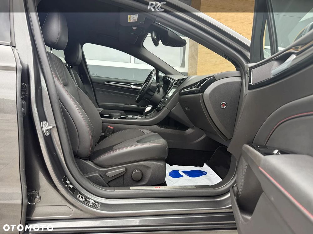 Ford Mondeo - 24