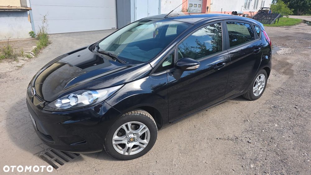 Ford Fiesta 1.25 Ambiente EU5 - 6