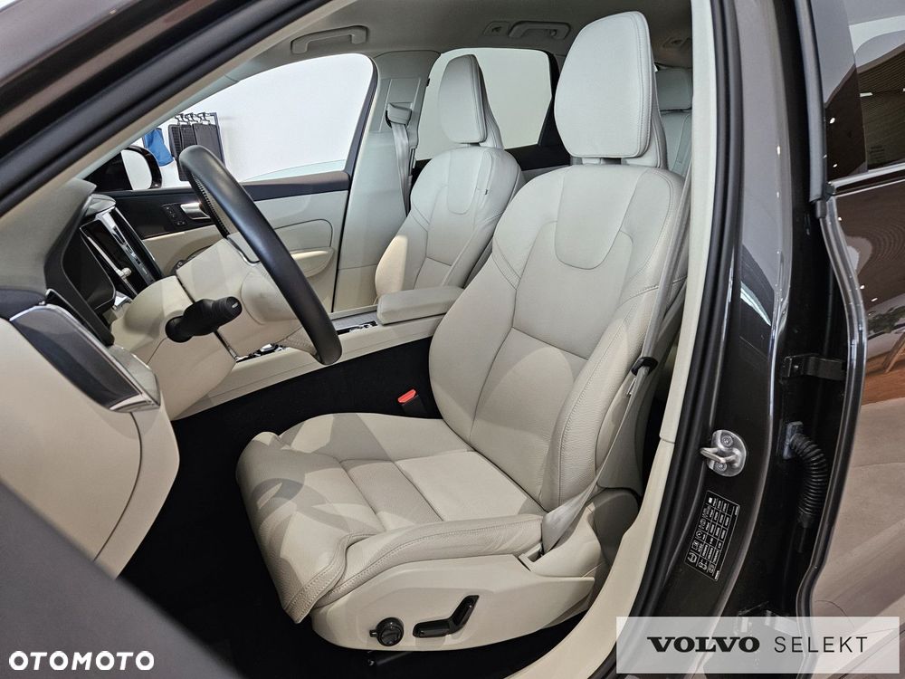 Volvo XC 60 - 10