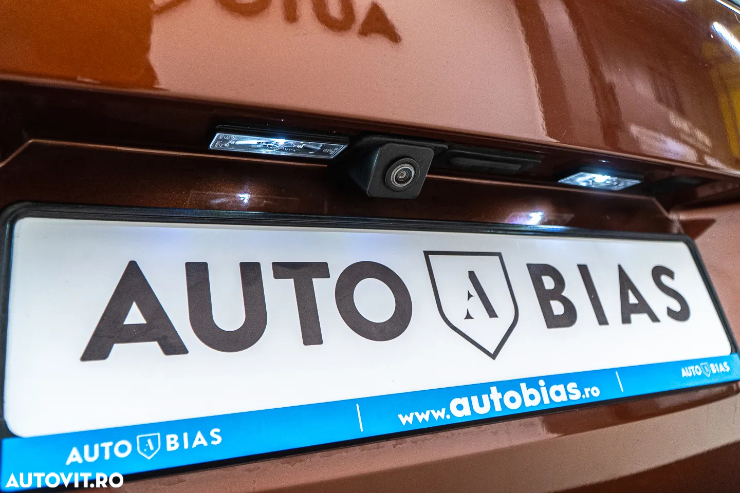 Peugeot 5008 1.2 Puretech Turbo s&s EAT8 Allure - 37