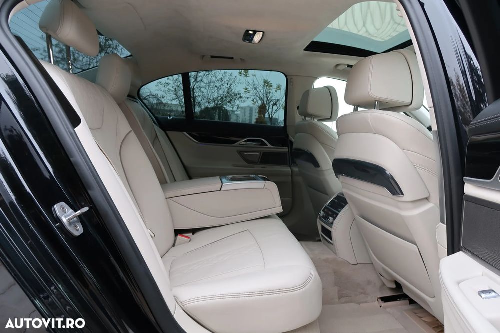 BMW Seria 7 730d xDrive - 15