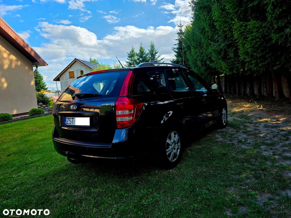 Kia Ceed 1.6 Crdi Comfort - 4