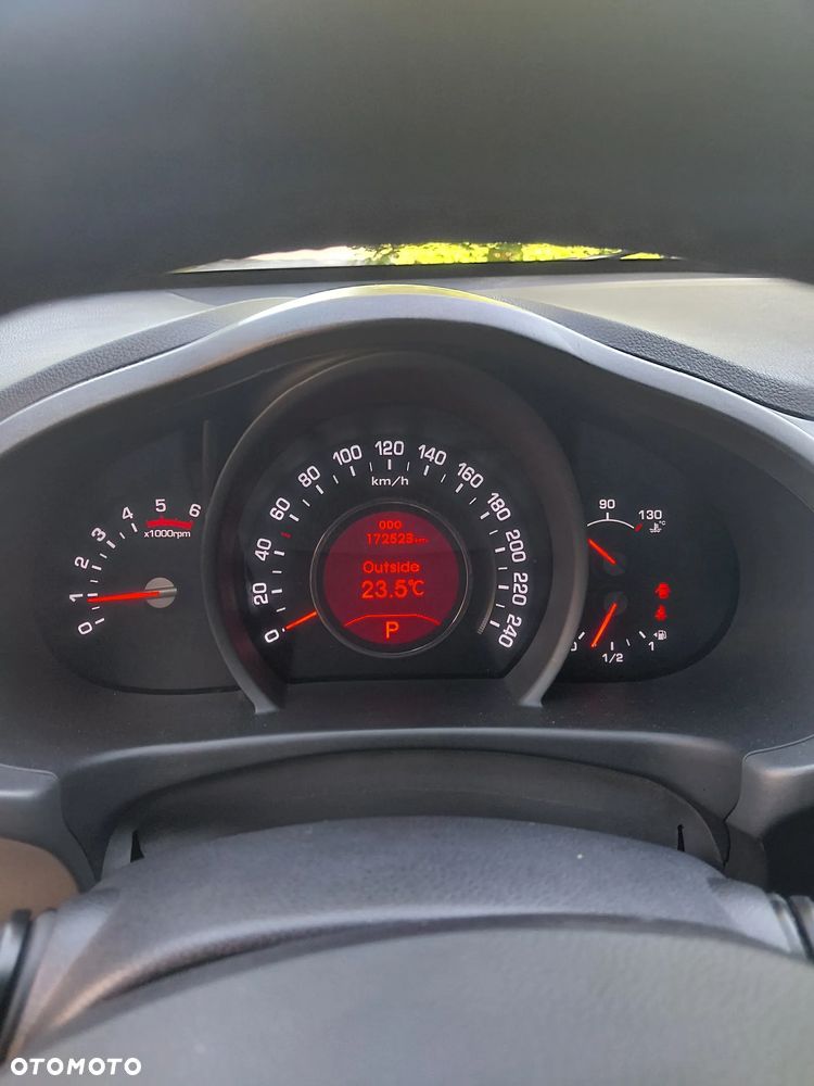 Kia Sportage - 18