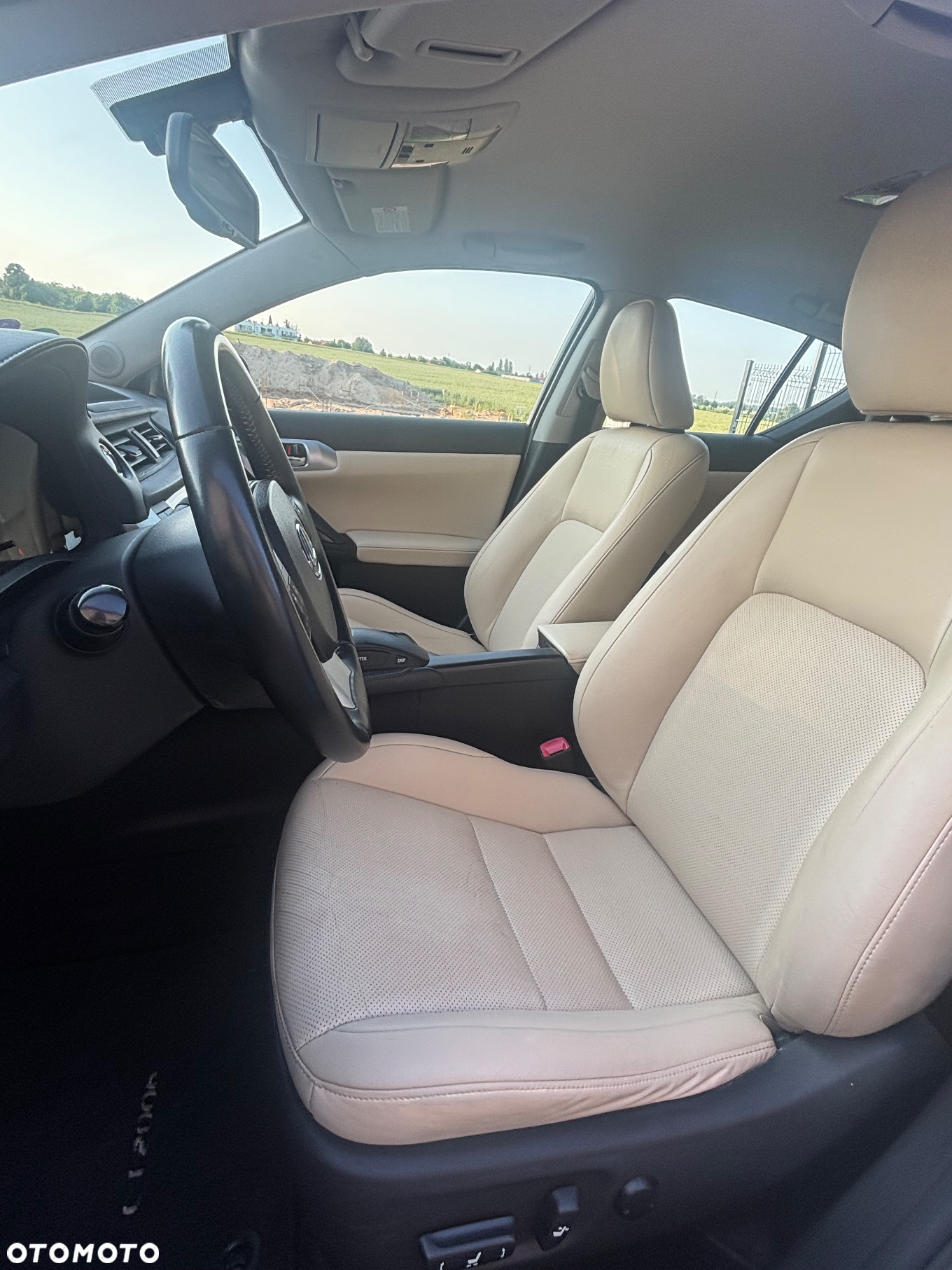 Lexus CT 200h Prestige - 18