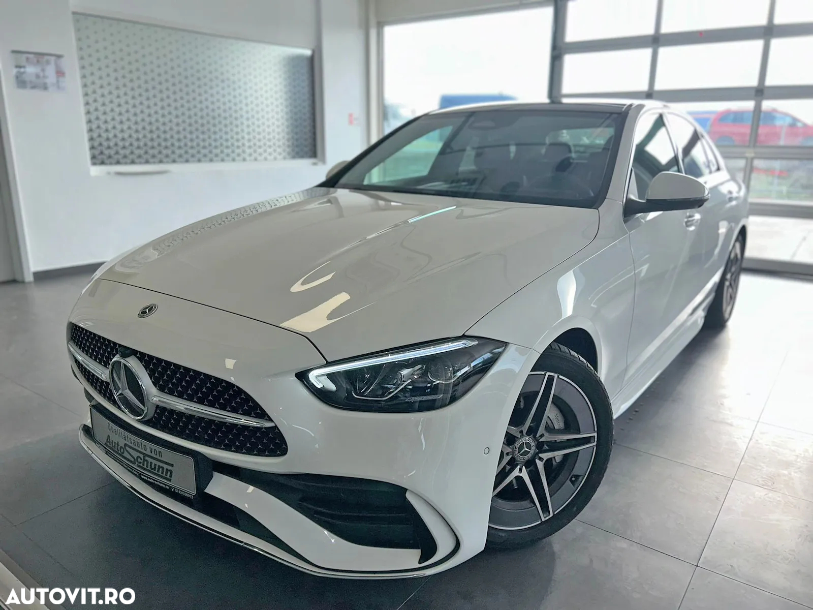 Mercedes-Benz C 180 9G-TRONIC AMG Line - 2
