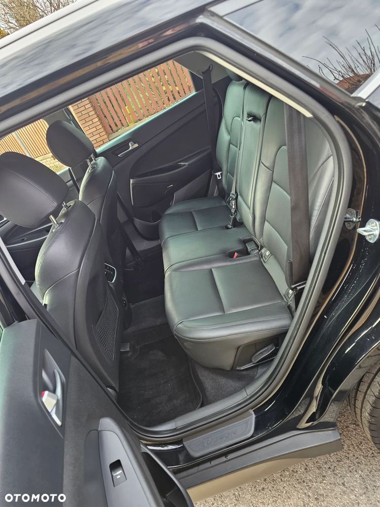 Hyundai Tucson 1.6 GDI BlueDrive GO 2WD - 20