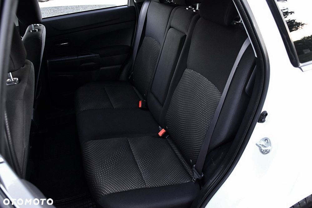 Mitsubishi ASX 1.8 DI-D 4WD Diamant Edition - 34