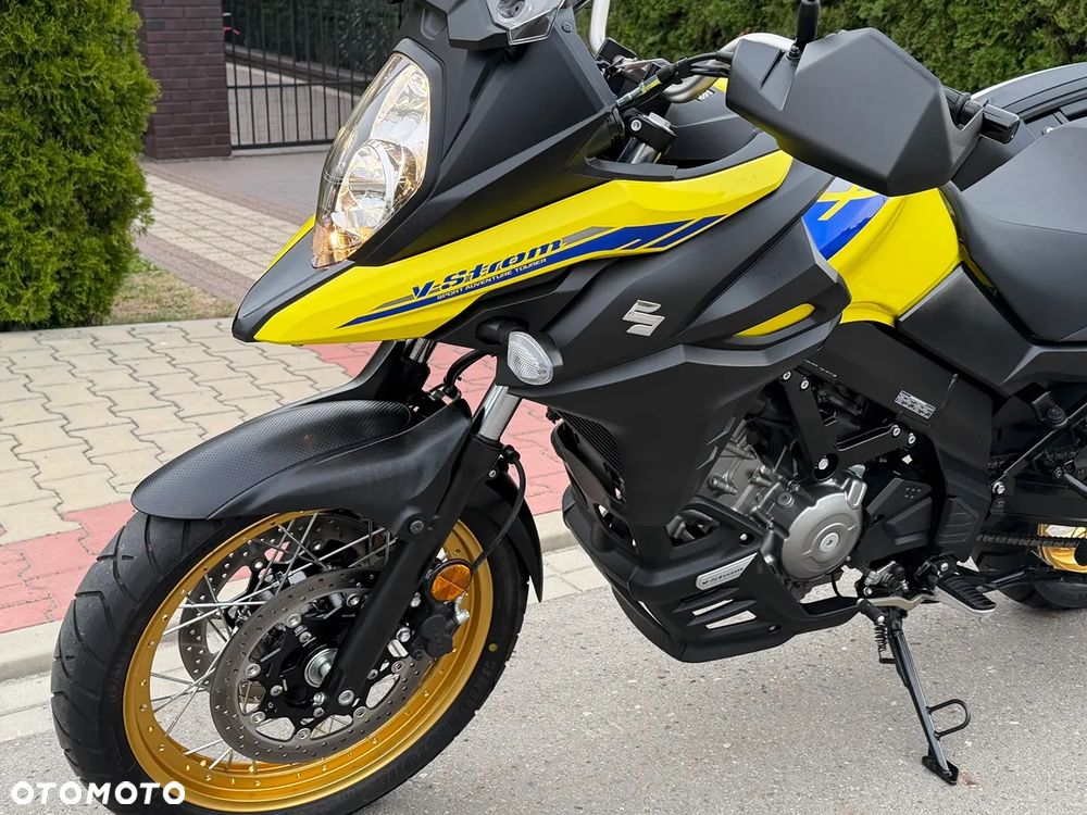 Suzuki V-STROM - 6