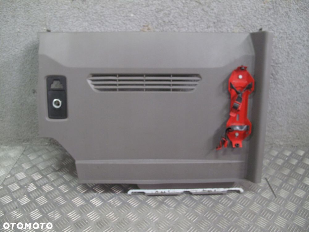 KOKPIT KONSOLA KABINOWA Z KRATKĄ SCANIA R S - 2